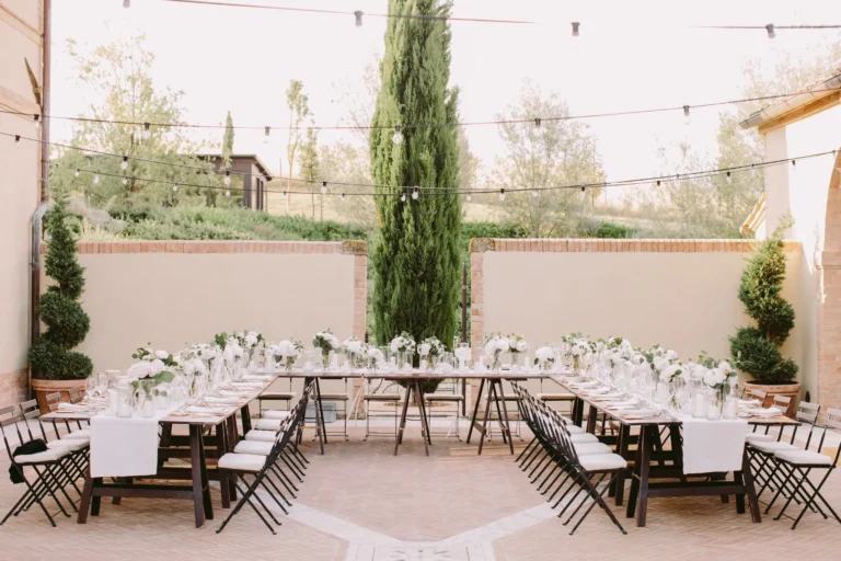 Micro wedding decoration